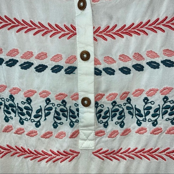 Embroidered Cream Blouse / Tunic - Picture 5 of 9